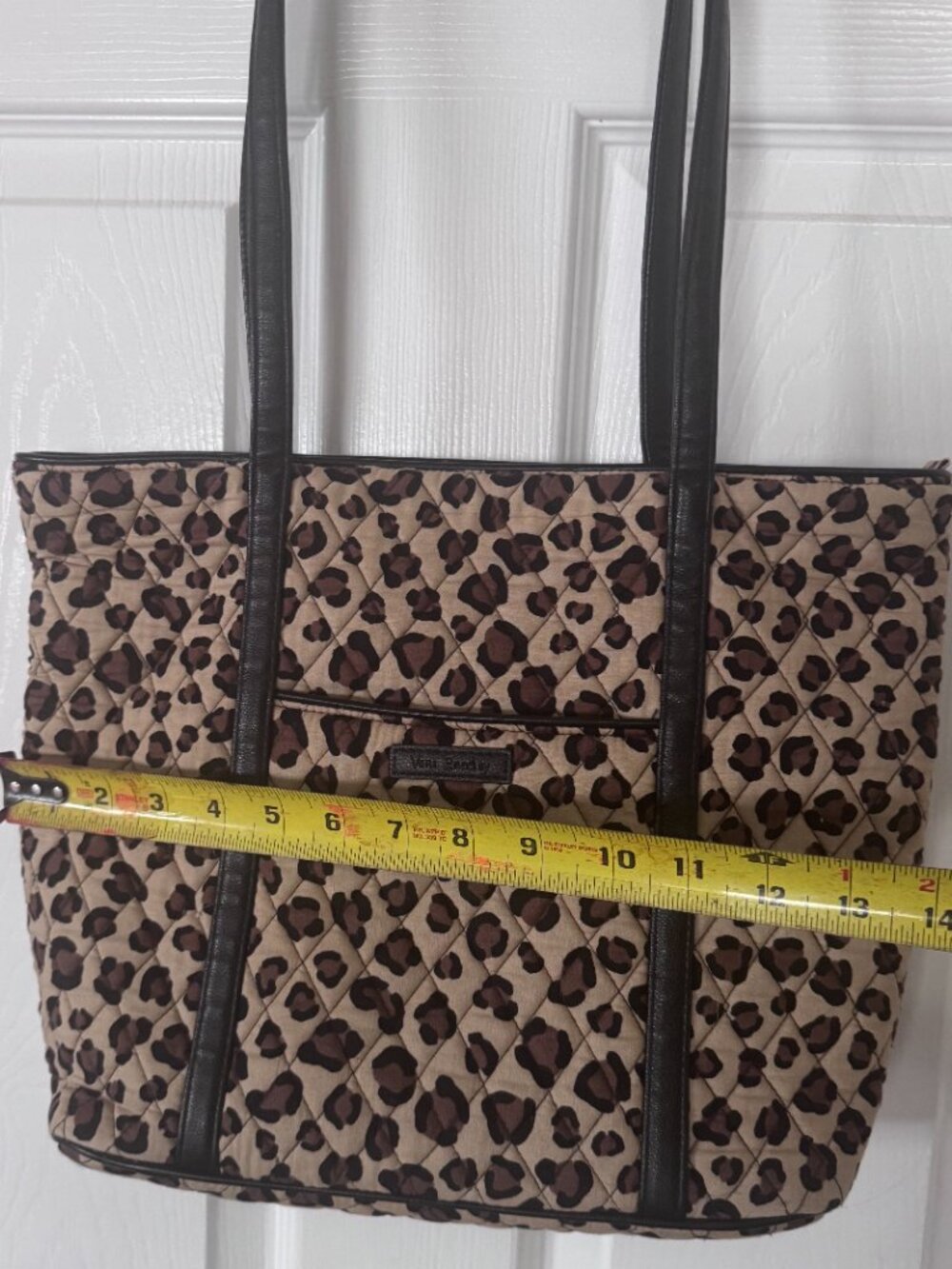 Vera Bradley Leopard Chic Quilted Tote in Black & Brown EUC - Picture 8 of 9